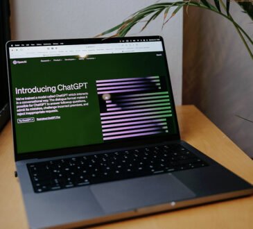 Interface of top free AI tools for creative and productive work