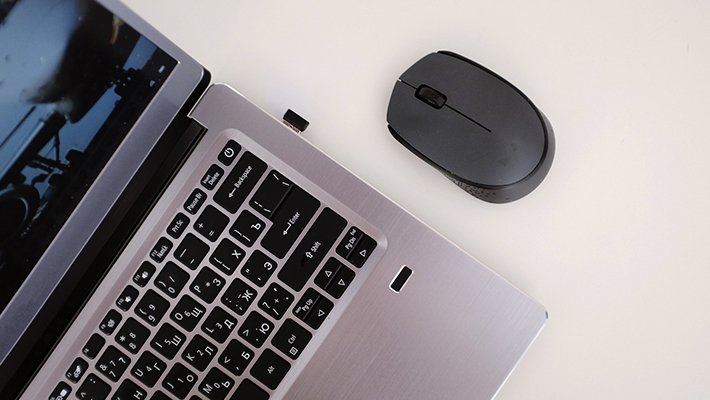 Copilot+ laptop showing AI interface and Windows features