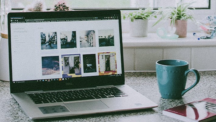 Various side hustles and online income opportunities in 2025