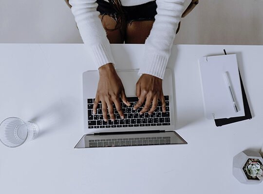 Artificial intelligence generating online income through digital tools and automation