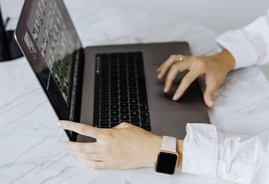 AI note-taking tools for organizing ideas automatically in 2025